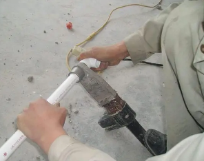 铁锋漏水维修电话